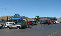 Willow Tree Plaza Shopping Center