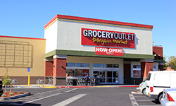 Grocery Outlet in Sacramento